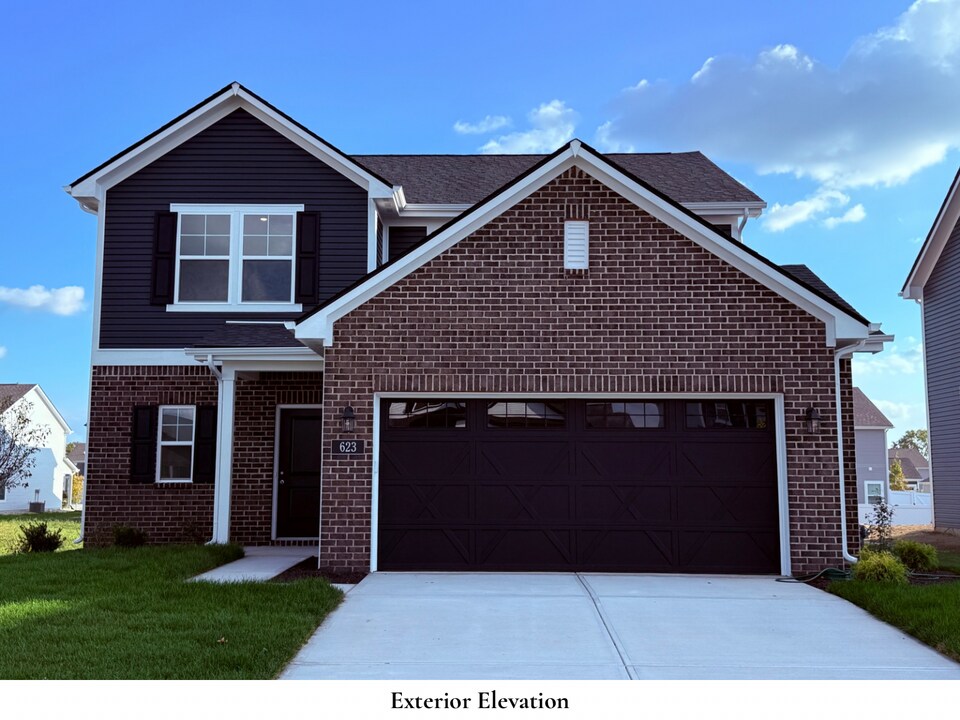 623 Arkansas Ln in Carmel, IN - Building Photo