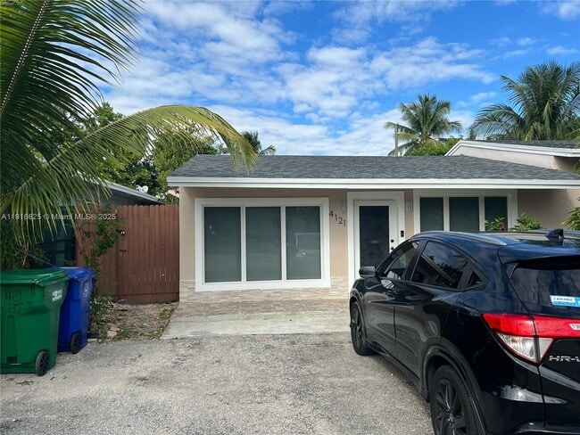 property at 4121 SW 20th St