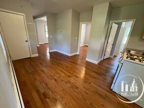 30 Duncan St, Unit Floor 1 in Wallingford, CT - Building Photo - Building Photo