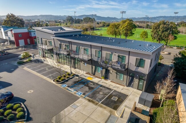 3680 Broad St in San Luis Obispo, CA - Building Photo - Building Photo