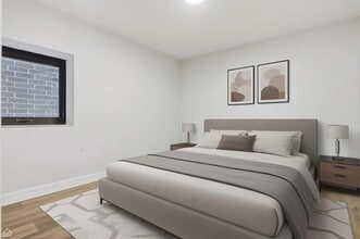 1924 W Grand Ave, Unit 1R in Chicago, IL - Foto de edificio - Building Photo