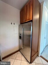 301 S Reynolds St in Alexandria, VA - Building Photo - Building Photo