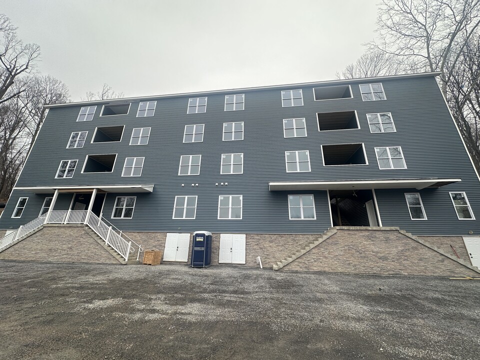 567 DuPont Rd, Unit 401 in Morgantown, WV - Foto de edificio