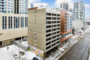 The York in Calgary, AB - Building Photo