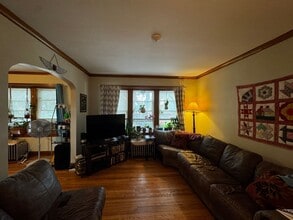 3305 N Menard Ave in Chicago, IL - Building Photo - Building Photo