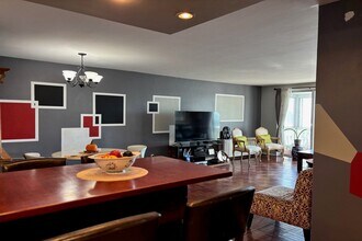 2000 Linwood Ave in Fort Lee, NJ - Building Photo - Building Photo