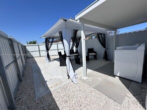 27913 SW 136th Pl in Homestead, FL - Building Photo - Building Photo