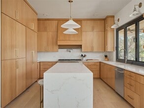 3214 Smoky Ridge in Austin, TX - Building Photo - Building Photo