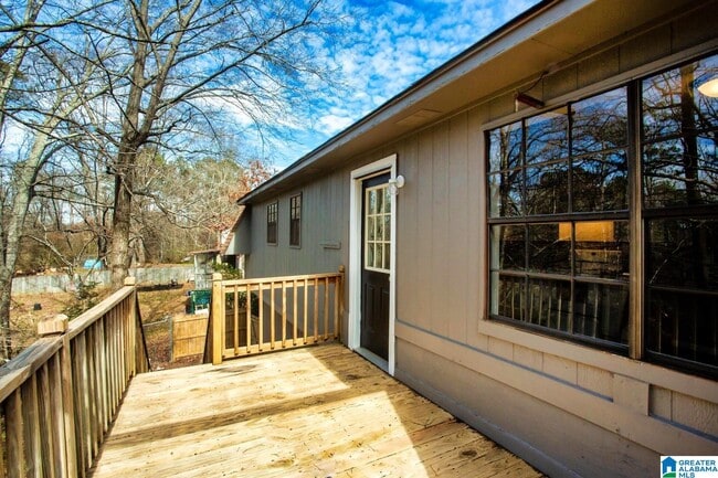 118 Fox Hollies Blvd in Bessemer, AL - Foto de edificio - Building Photo