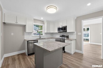 4056 Whitehall Dr in Charlotte, NC - Building Photo - Building Photo