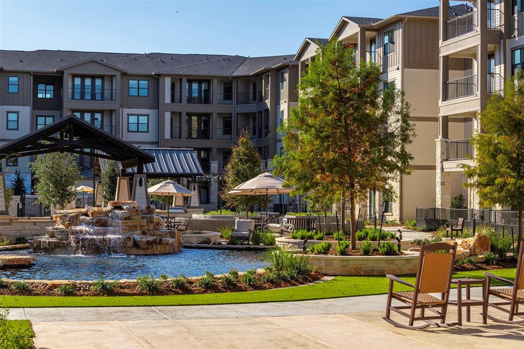 21901 Gosling Rd in Spring, TX - Building Photo