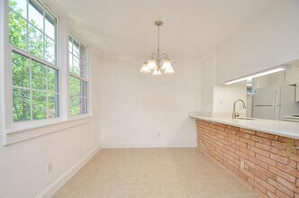 8810 Ilona Ln in Houston, TX - Building Photo - Building Photo