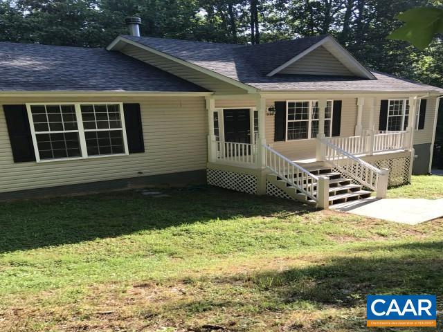 709 W Daffodil Rd in Ruckersville, VA - Building Photo