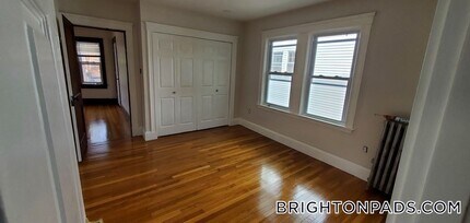 488 Washington St, Unit 3 in Boston, MA - Building Photo - Building Photo