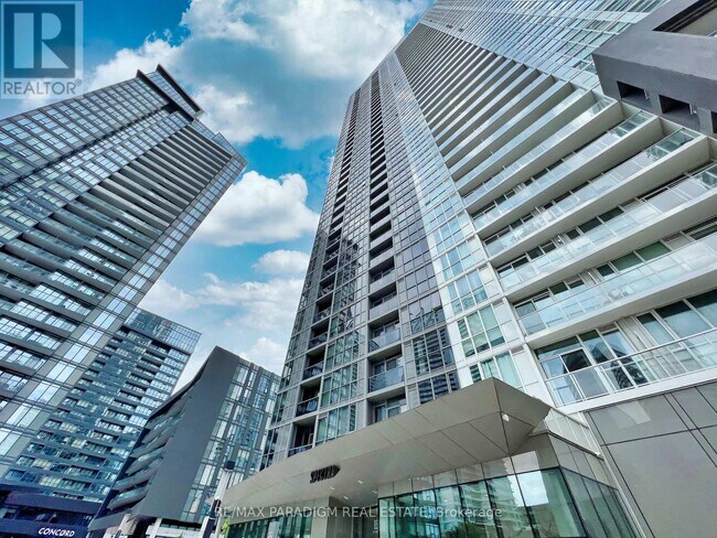 property at 85-1085 Queens Wharf Rd