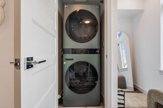 4806 Dayton Ave N in Seattle, WA - Building Photo - Building Photo