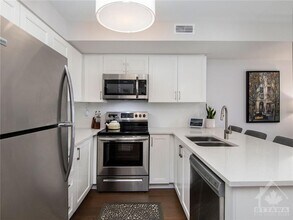 149 Walleye Private in Ottawa, ON - Building Photo - Building Photo