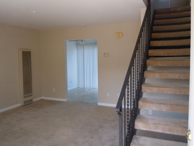 1329 Edwards Ave in Santa Rosa, CA - Building Photo - Building Photo