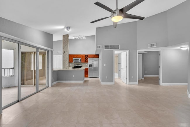 property at 2810 N Oakland Forest Dr