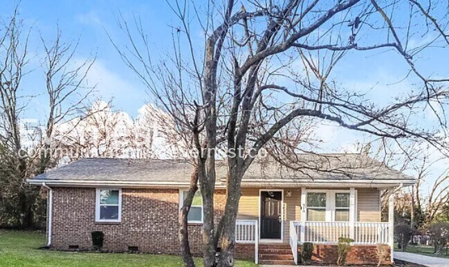 property at 910 Canton Pl