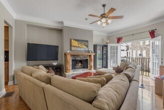 1283 Creekside Pl SE in Smyrna, GA - Building Photo - Building Photo