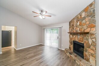 4420 Palmetto Inlet W in Jacksonville, FL - Building Photo - Building Photo