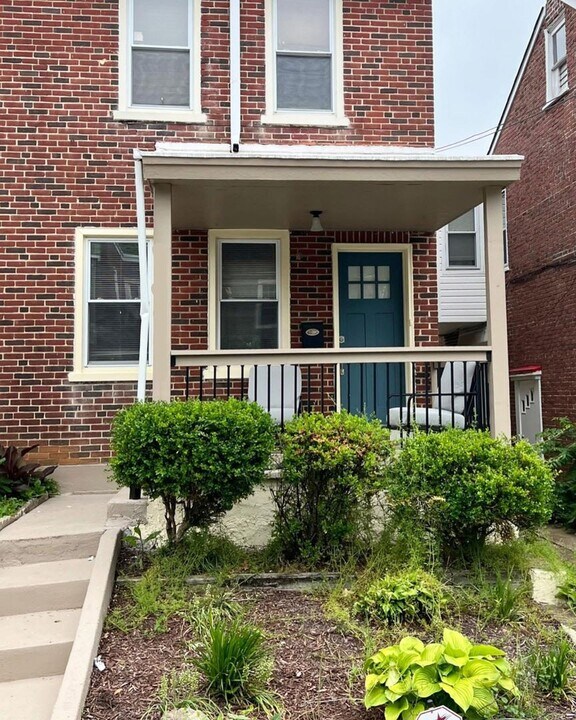 711 W 29th St in Wilmington, DE - Building Photo