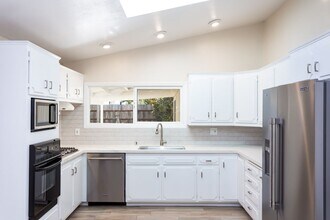 4857 Mt Ararat Dr in San Diego, CA - Building Photo - Building Photo