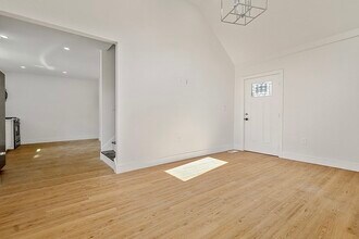 99 North St in Medfield, MA - Building Photo - Building Photo
