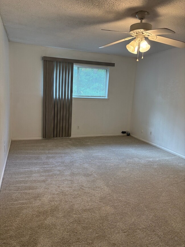 5355 Wonder Dr in Fort Worth, TX - Foto de edificio - Building Photo