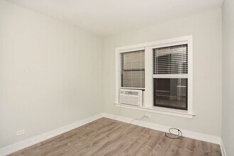 714 W Brompton Ave in Chicago, IL - Building Photo - Building Photo