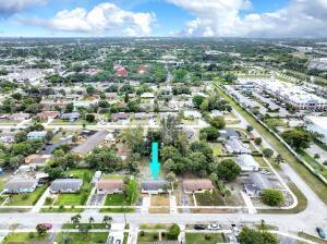 property at 364 NW 4th Ct