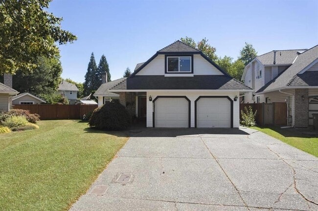 property at 90XX-9161 161 St