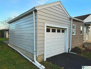 1103 N Van Buren St in Allentown, PA - Building Photo - Building Photo