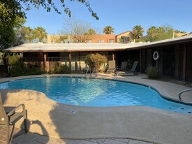 2001-2009 E 7th street in Tucson, AZ - Building Photo