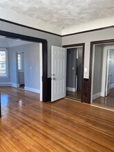 42 Intervale St, Unit 2 in Boston, MA - Building Photo - Building Photo