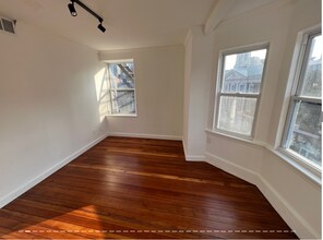 149 North St, Unit 4 in Boston, MA - Building Photo - Building Photo