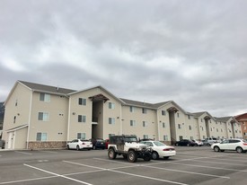 1130 Cedar Knls, Unit B5 Apartments