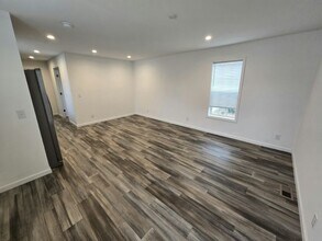 110 Maple Dr in Mankato, MN - Building Photo - Building Photo