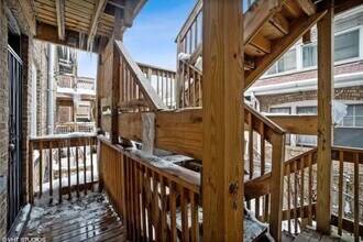 1008 W 76th St in Chicago, IL - Building Photo - Building Photo