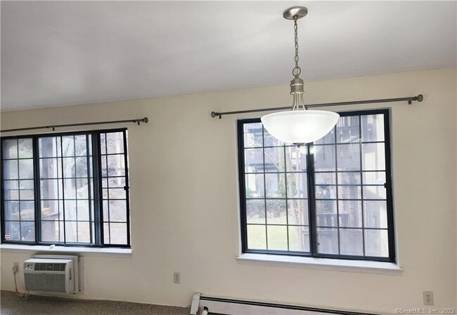 50 Aiken St in Norwalk, CT - Building Photo - Building Photo