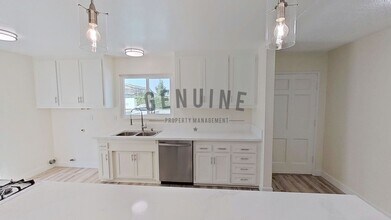 4812 Marion Ave in Cypress, CA - Building Photo - Building Photo