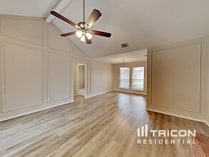 335 Pin Oak Ln in Royse City, TX - Building Photo - Building Photo