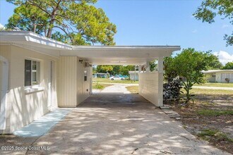 1104 Azalea Ln in Cocoa, FL - Building Photo - Building Photo