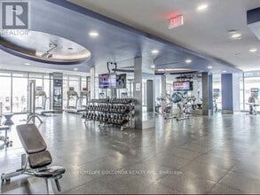 5168 Yonge St in Toronto, ON - Building Photo - Building Photo