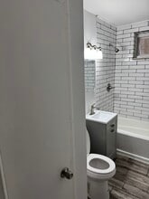 2704 E Somerset St, Unit 1st FL in Philadelphia, PA - Building Photo - Building Photo