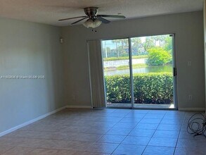11250 SW 13th St in Pembroke Pines, FL - Building Photo - Building Photo