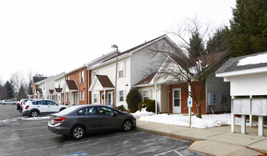 Isabella Estates in Saxonburg, PA - Building Photo - Building Photo