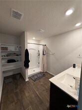 208 Yucca Dr in New Berlin, TX - Building Photo - Building Photo