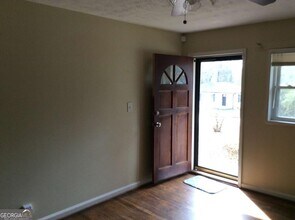 105 E Mimosa Dr in Jonesboro, GA - Building Photo - Building Photo